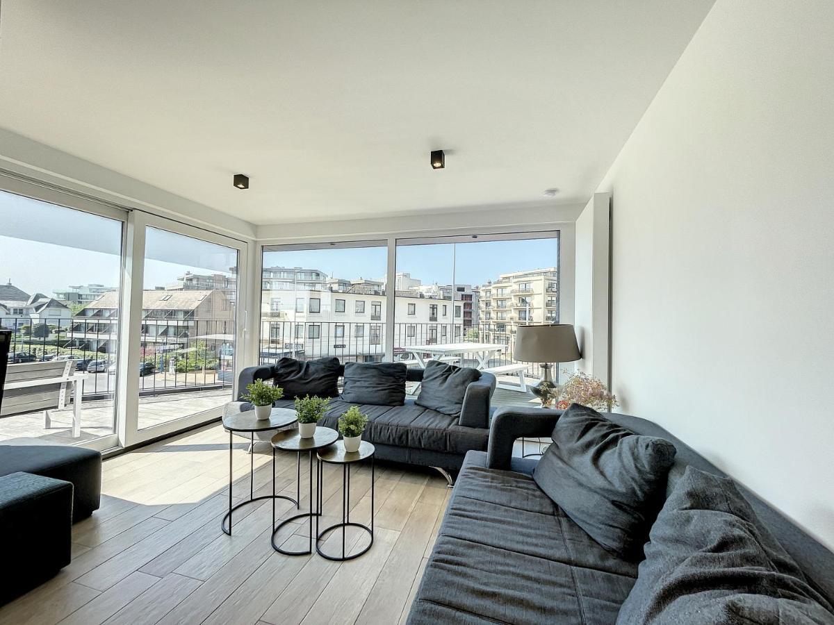Seashell - Luxurious Renovated Gas Station Vakantiehuis Koksijde